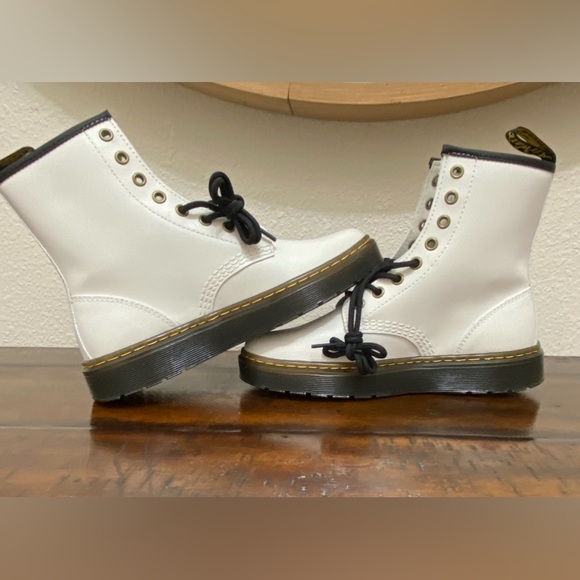 New Dr Martens unisex Zavala Size 6M / 7W Smooth Leather Combat Boots - Picture 6 of 13